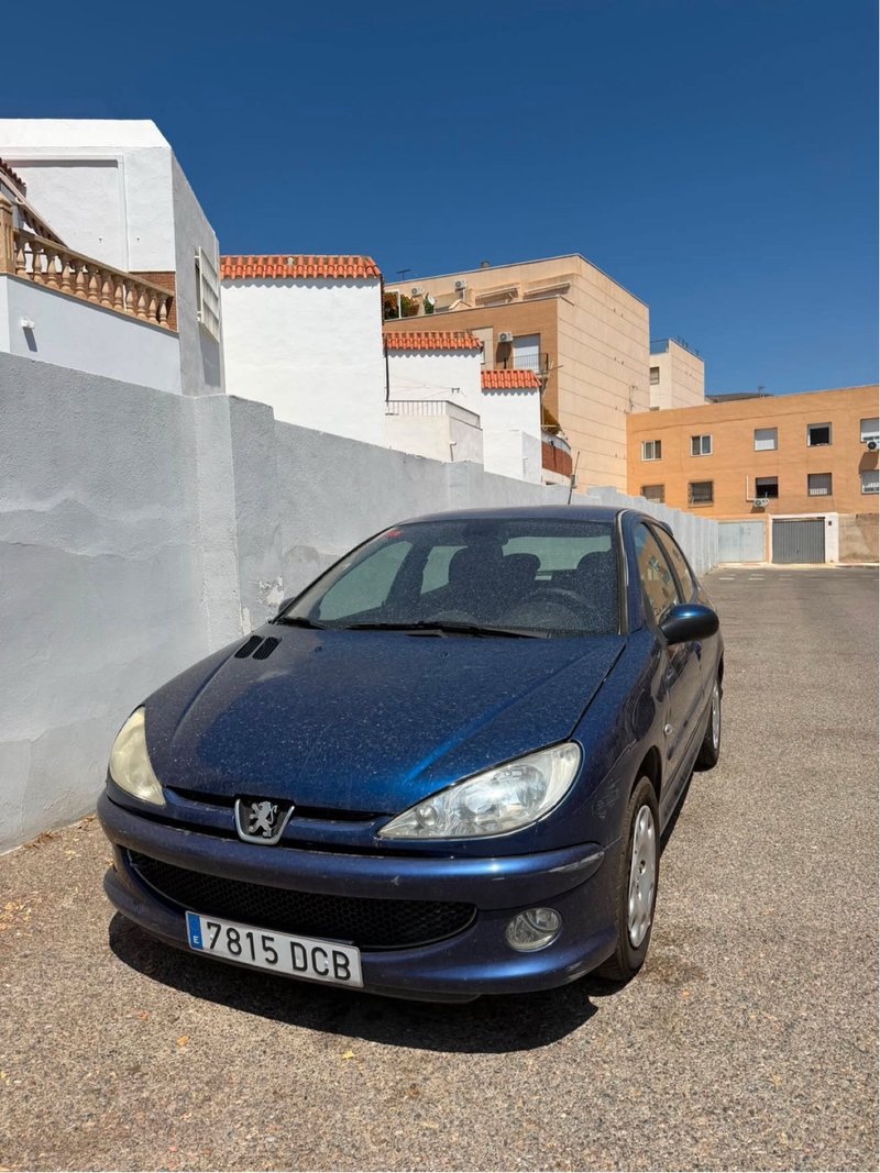Peugeot 206 2005 - foto 1