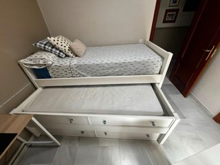 Cama nido compacta con cajones
