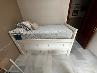 Cama nido compacta con cajones