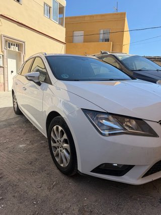 seat leon 2015 1.6 110cv