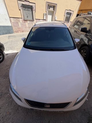 seat leon 2015 1.6 110cv