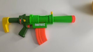 Pistola Nerf Fortnite Verde y Naranja