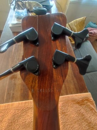 Bajo Warwick Corvette $$ 4 cuerdas