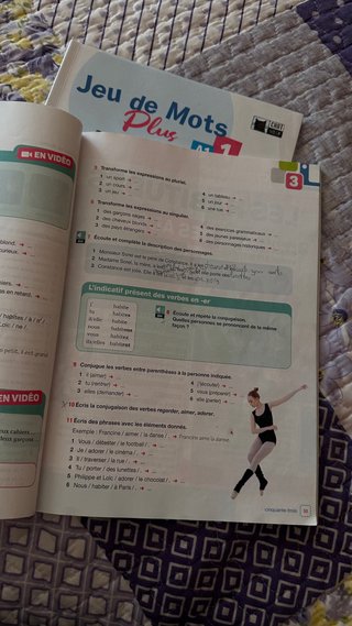 Jeu de mots plus Livre de l'élève. 1o. A1