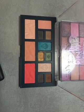 Paletas de sombras Magic Studio Nude