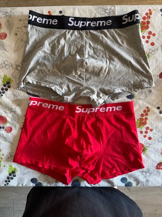 Calzoncillos Supreme Grises y Rojos