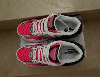 Zapatillas Saucony Omni 9 rosas talla 43
