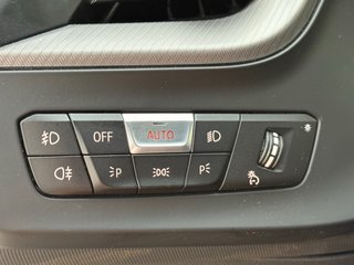 BMW Serie 2 2021 218i M-Sport Manual Alpine White
