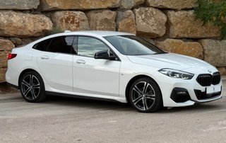 BMW Serie 2 2021 218i M-Sport Manual Alpine White