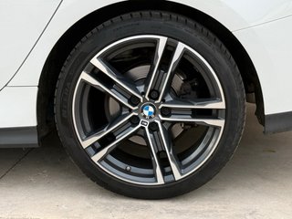 BMW Serie 2 2021 218i M-Sport Manual Alpine White