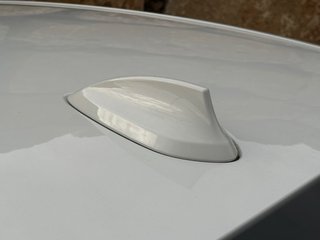 BMW Serie 2 2021 218i M-Sport Manual Alpine White