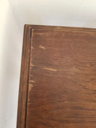 Mesa alta de madera estilo pedestal
