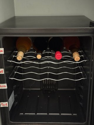 Vinoteca La Sommelière LS16 - 16 botellas