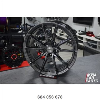 Juego de 4 Llantas 18 VS Concave Hyper Black BM152