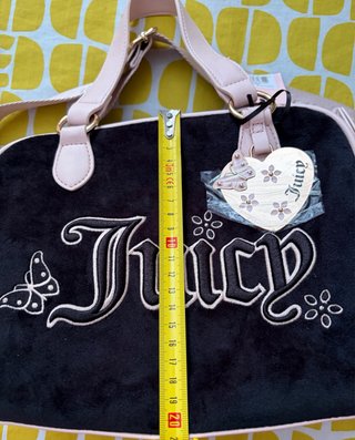 Bolso baúl Juicy Couture negro y rosa