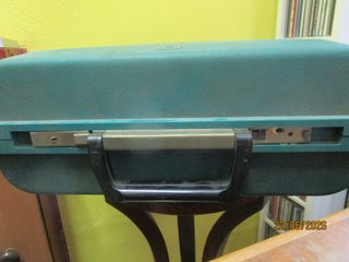 Macchina da scrivere Olivetti Studio 45 verde