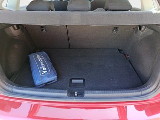 SIN ENTRADA! Volkswagen Polo AUTOMÁTICO 69900KM!
