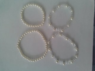 4 Pulseras Perlas de 2 midas diferentes
