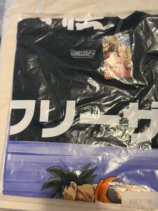 Camiseta Dragon Ball Goku Last Level retro.