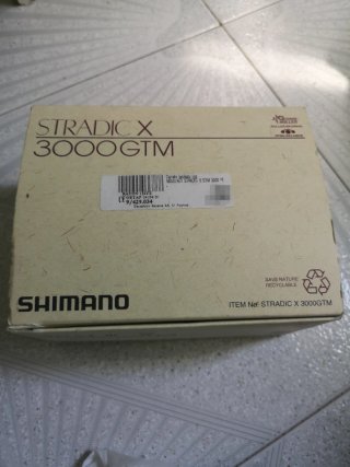 Carrete de pesca Shimano 3000GTM