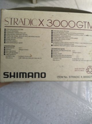 Carrete de pesca Shimano 3000GTM