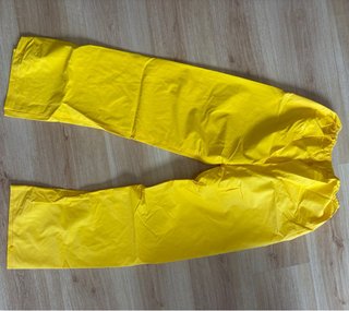 Mochila Glovo + chubasquero