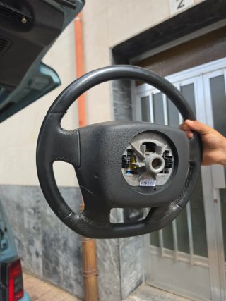Volante Citroën Multifunción
