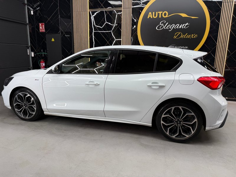 Ford Focus 1.0 Ecoboost ST-Line 2022, foto 3