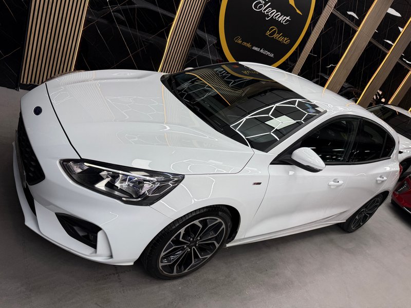 Ford Focus 1.0 Ecoboost ST-Line 2022, foto 11