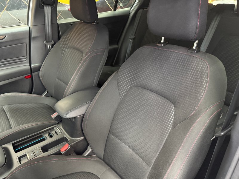 Ford Focus 1.0 Ecoboost ST-Line 2022, foto 31