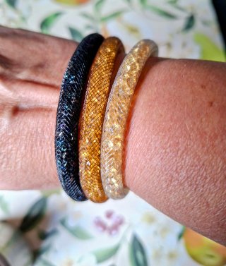 Tris braccialetti glitter neri e oro
