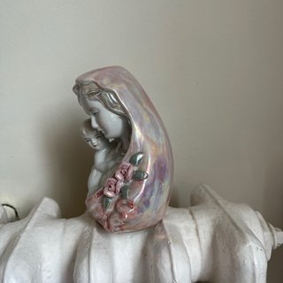 Figura Virgen María y Niño Jesús Porcelana de BV