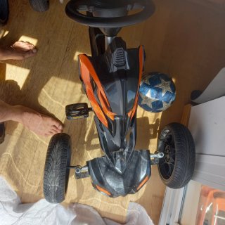Kart de pedales para niños