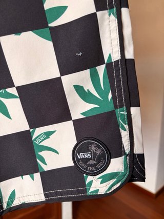 Vans Shorts Cuadros Hojas Verdes