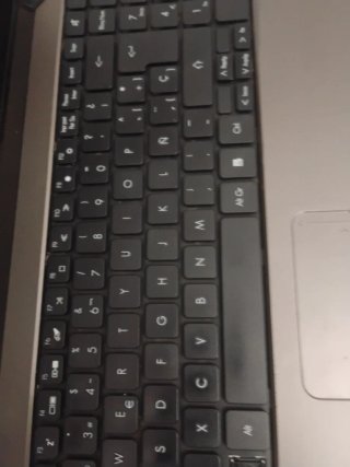 Portátil Acer Negro con teclado  precio negociable
