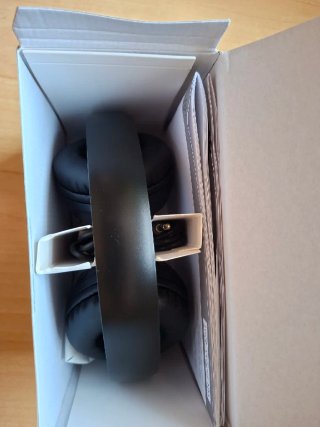 Auriculares Bluetooth Tronic TKSO 16 A2 Negros.