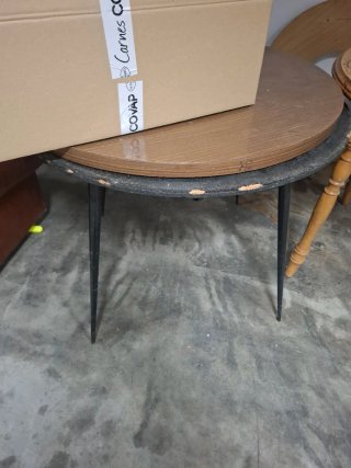 Mesa redonda madera y metal
