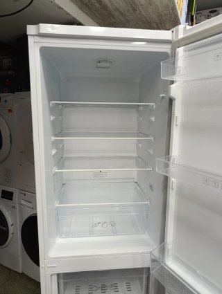 Nevera Combi Beko 1.82x55cm