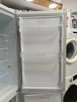 Nevera Combi Beko 1.82x55cm