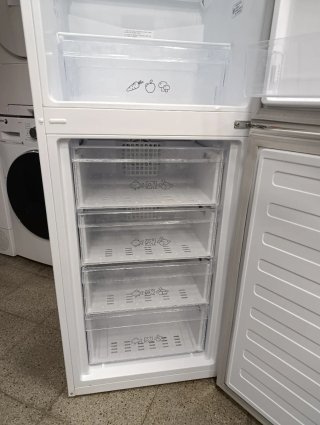 Nevera Combi Beko 1.82x55cm
