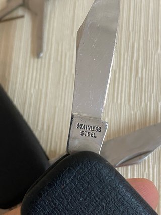 coltellini multiuso neri