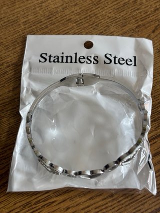 Pulsera rígida acero inoxidable corazones