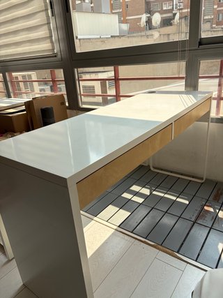 Escritorio blanco Ikea