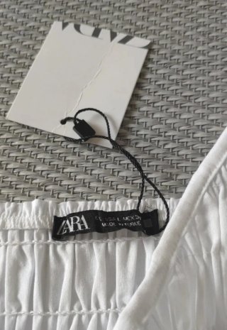 Top Zara Blanco Talla L - Nuevo con etiqueta