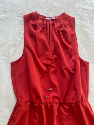 Vestido rojo sin mangas