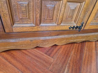 Mueble Castellano madera roble Metal