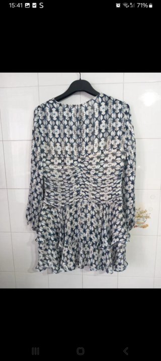 Abito Zara con balze e stampa