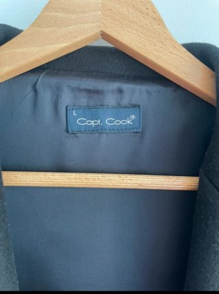 Abrigo Capt. Cook Negro Talla L