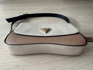 Bolso Guess Beige y Marrón
