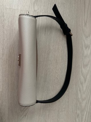 Bolso Guess Beige y Marrón